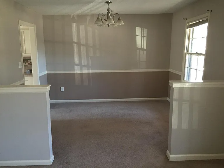 1025 S Clairborne Rd — Photo 3