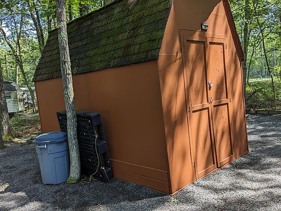 4th image of 3429 Dakota Ln