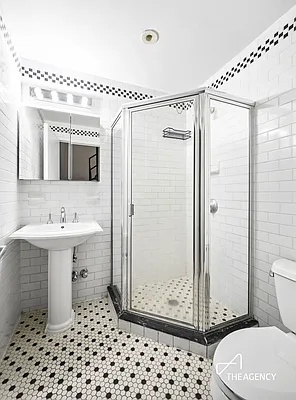 Rented by The Agency | media 8