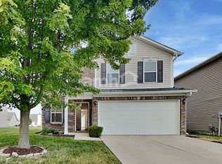 3821 Gray Heather Ln, Whitestown, IN