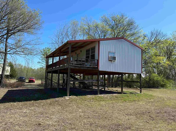 (undisclosed Address), Augusta, AR 72006