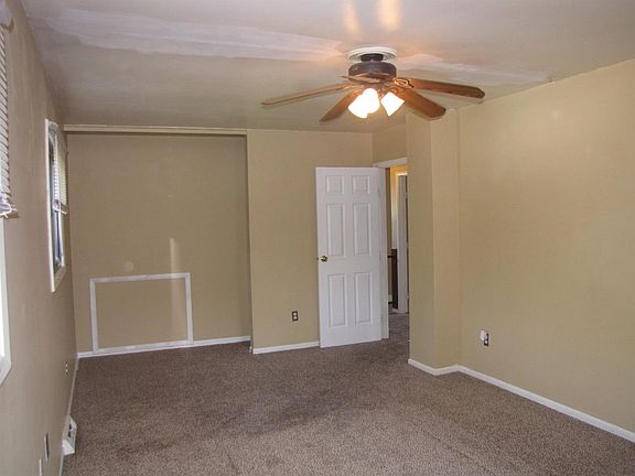 5th image of 9121 Depalma Dr