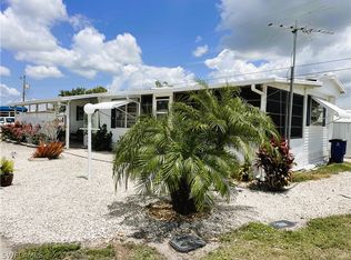 132 Coachlight Ave, North Fort Myers, FL 33917