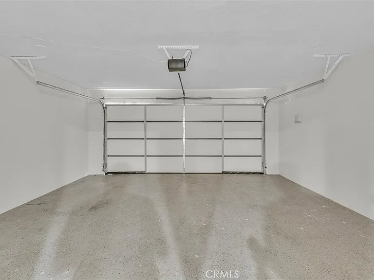 7015 Amigo Ave — Photo 23