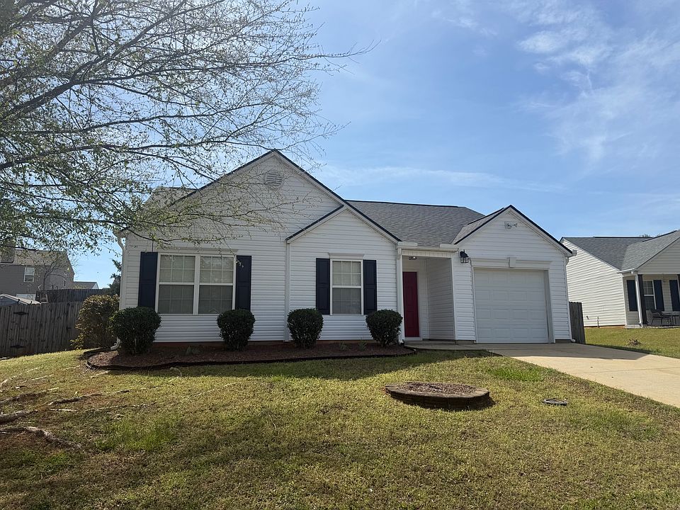 1st image of 217 Pope Ln