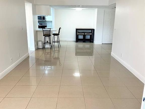 4th image of 9955 Westview Drive #215