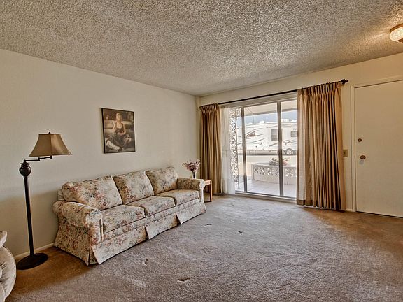 5th image of 9419 W CEDAR HILL Circle