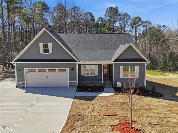 12867 Mallard Rock Dr, Zebulon, NC 27597