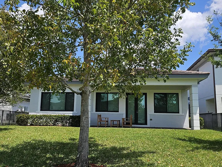10930 Windward St — Photo 18