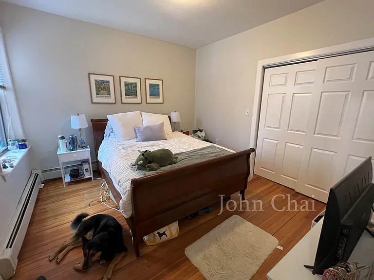 1950 Beacon St #4 — Photo 22