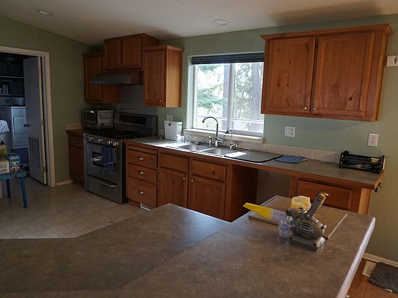 5th image of 2540 Forest Knoll Ln