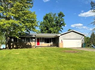 3188 Millville Rd, Lapeer, MI 48446