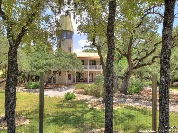 5496 Verbena Rd, San Antonio, TX 78240