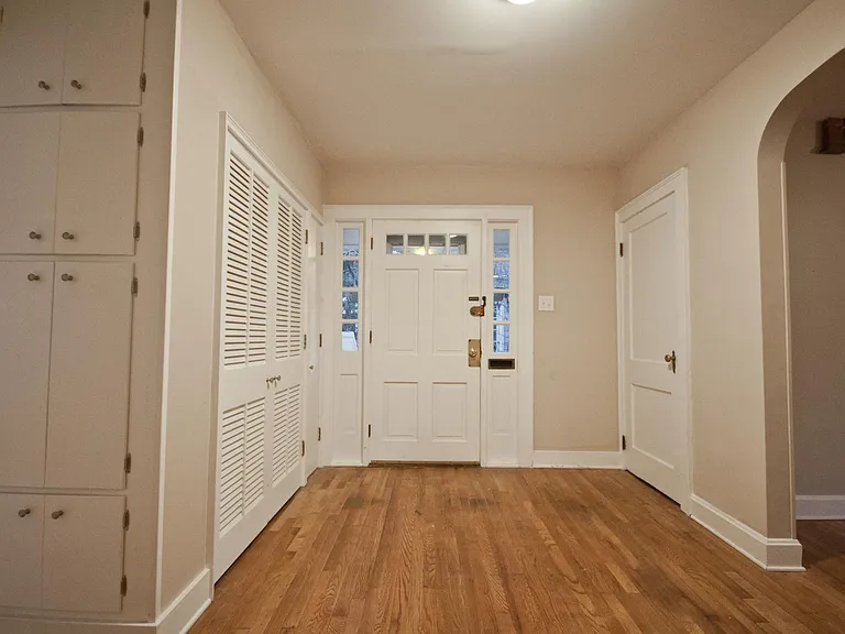 234 E Hamilton Ave — Photo 12