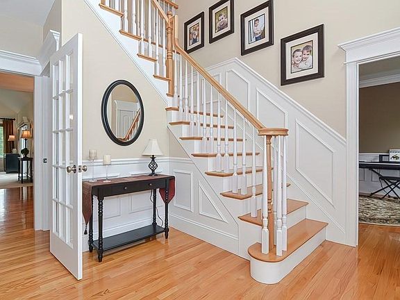 5th image of 57 Magill Dr