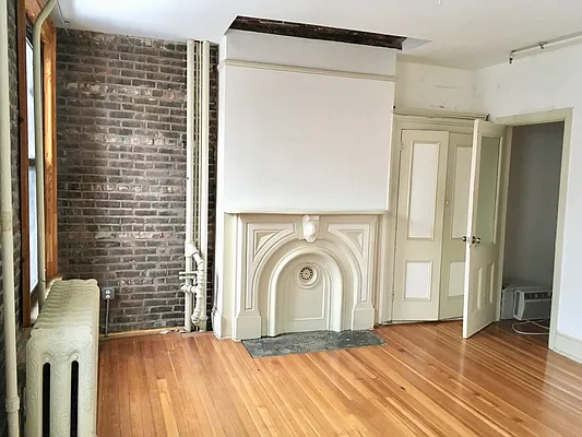 Rented by Brooklyn Real Estate Services | media 20