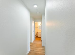 Wyldewood Estates, Calgary, AB T2J 0E6