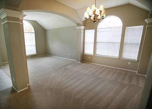 5th image of 7516 Vineyard Dr