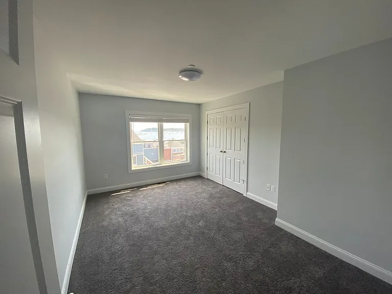 57 Wharf St #2E — Photo 7