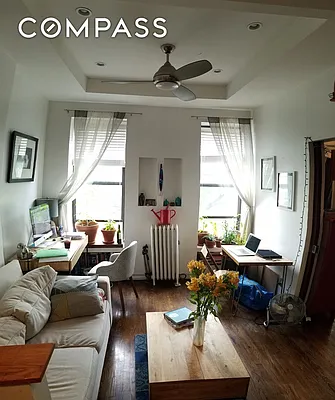 Rented by Compass | media 10