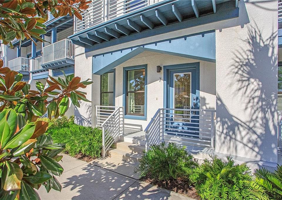 1st image of 946 Highland Ave #60
