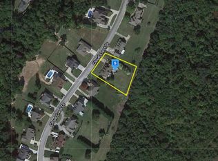 200 Cloudcrest Dr, Rossville, GA 30741
