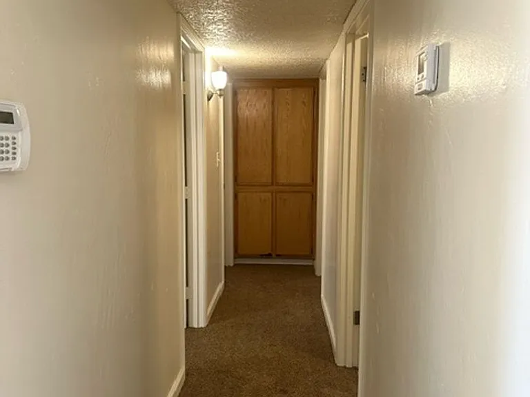 708 Arvin St — Photo 2