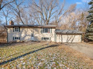 6790 Tartan Curv, Eden Prairie, MN 55346
