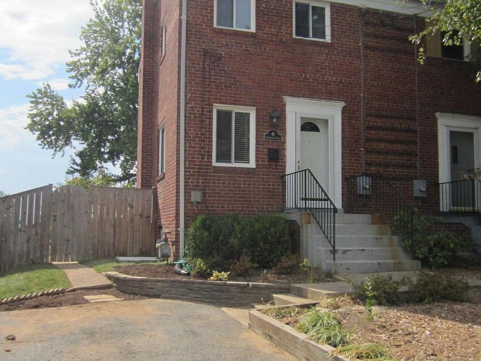 1st image of 43 Underwood Pl