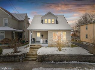 432 E Washington St, Chambersburg, PA 17201