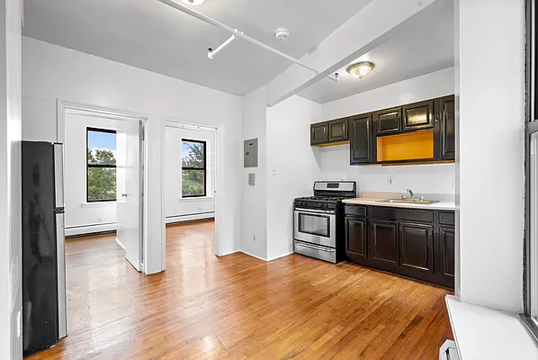 375 Pleasant Avenue #5B