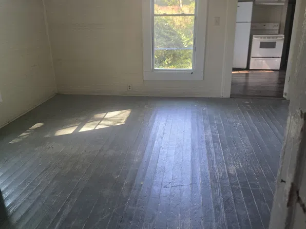 231 Little St #A, Griffin, GA 30223