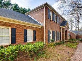 7155 Roswell Rd APT 2, Sandy Springs, GA 30328