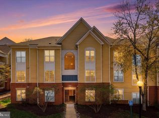 12907 Alton Sq APT 201, Herndon, VA