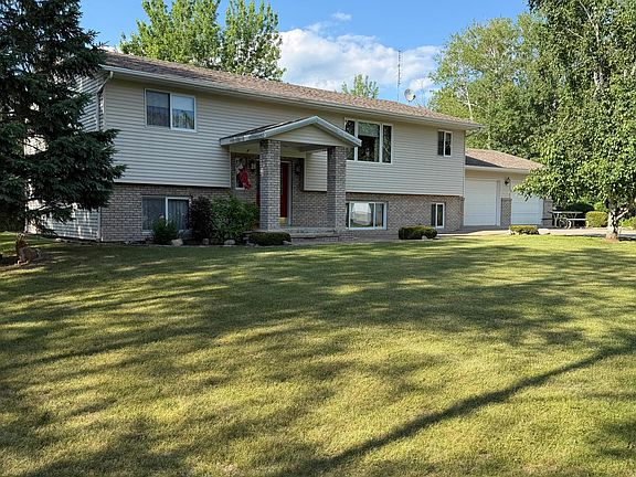 3rd image of 34063 310th St
