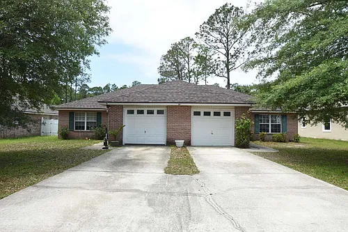 35 Regent Ln #B Photo 1