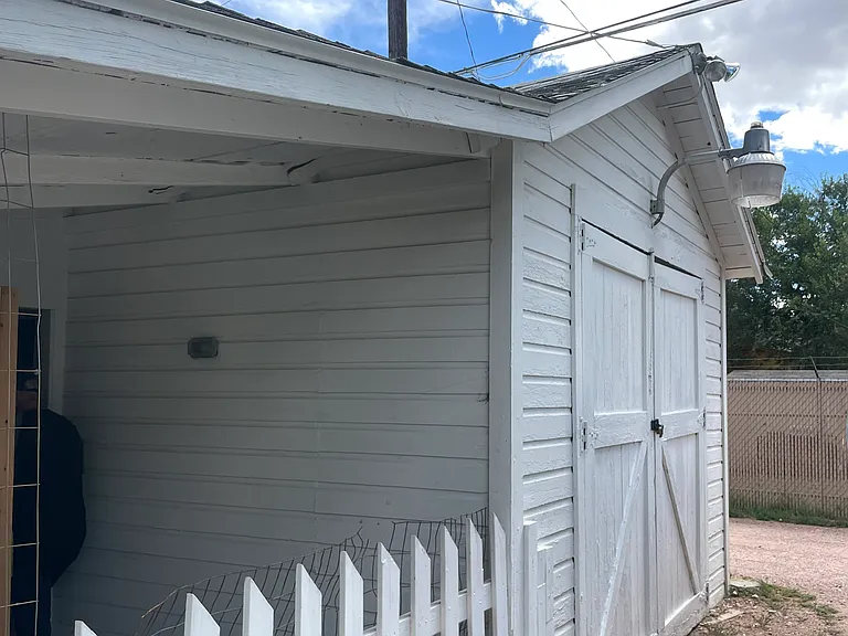 1026 Rudd Ave — Photo 4