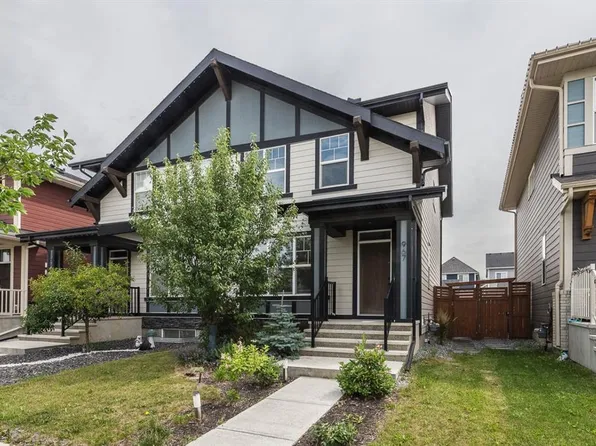 967 W Mahogany Blvd SE, Calgary, AB T3M 2W7