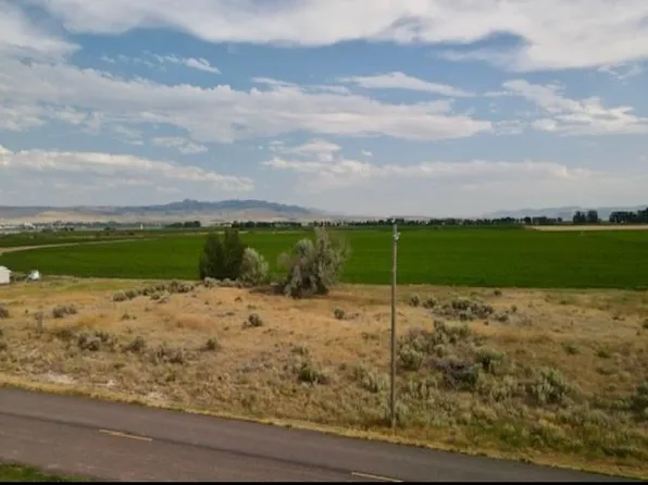 Center Pleasant Valley Rd, American Falls, ID 83211