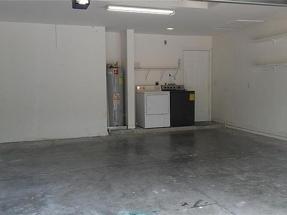 3rd image of 17445 Mark Ave