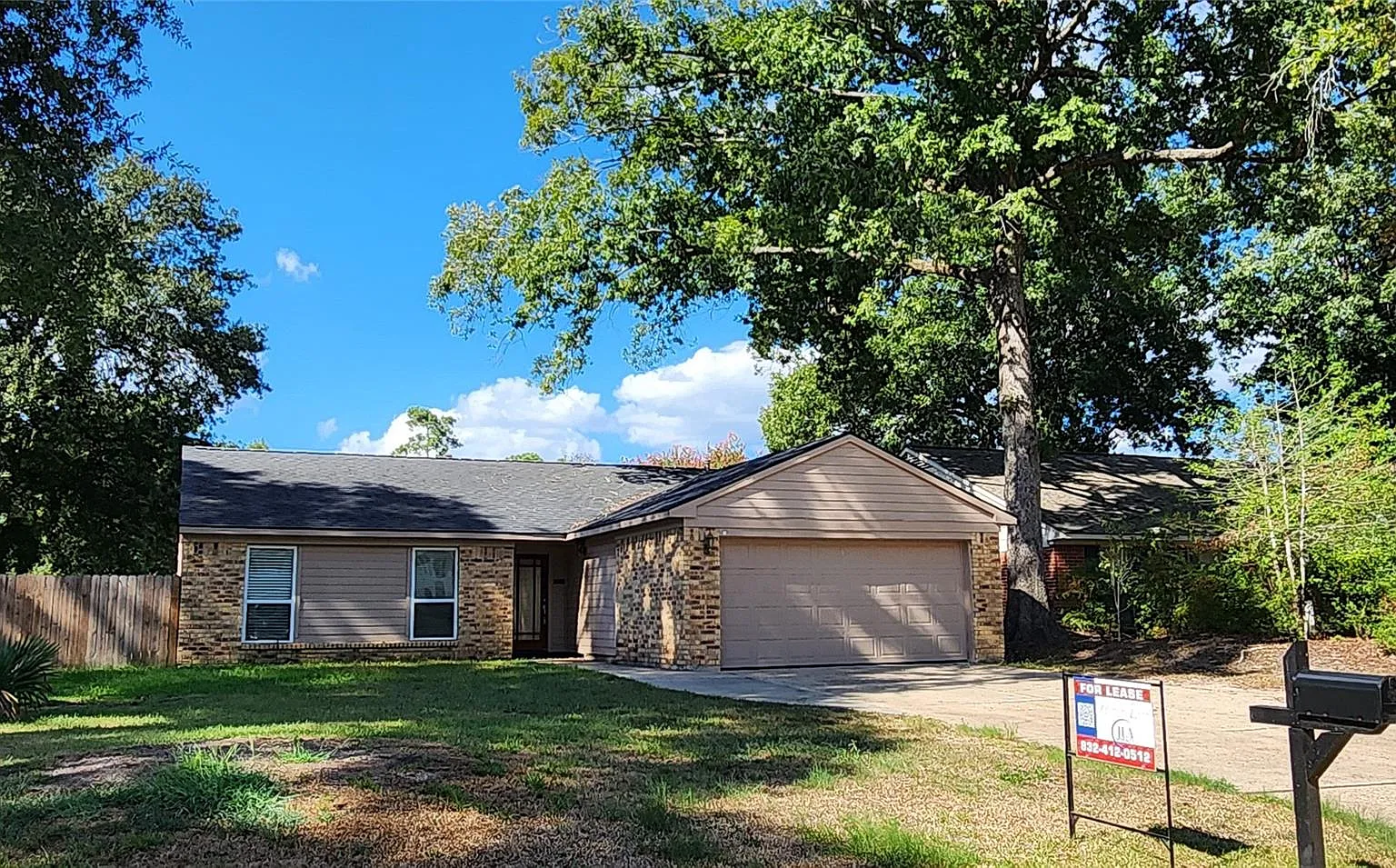 3 bed, 2.0 bath, 1294 sqft, $1,800 — Photo 1