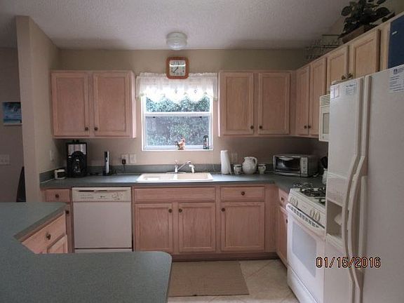 3rd image of 17950 SE 92nd Amory Ave