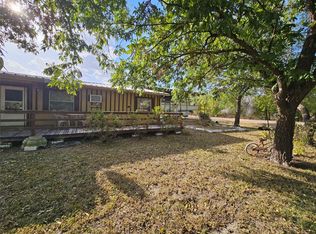 809 Hutchinson St, Morgan, TX 76671