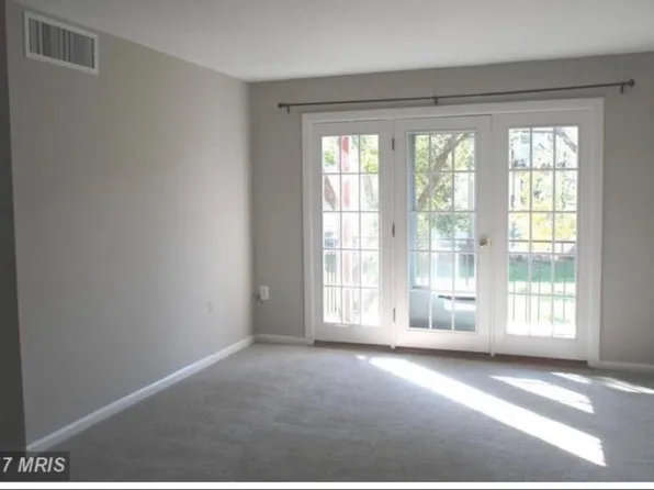 9451 Fairfax Blvd APT 202, Fairfax, VA 22031