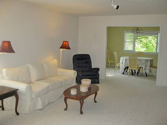 3rd image of 7011 Barkers Bend Dr