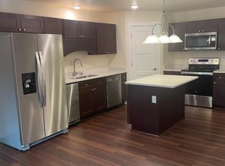 3475 Sandvik St APT B-8, Fairbanks, AK 99709