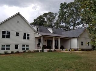 12220 Charlotte Dr, Alpharetta, GA 30004