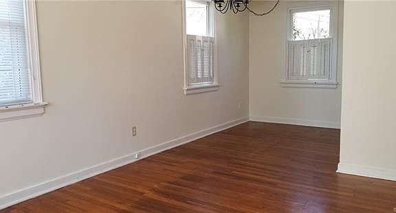 4th image of 906 Sabot St