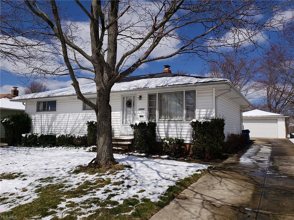 1st image of 10900 Kader Dr