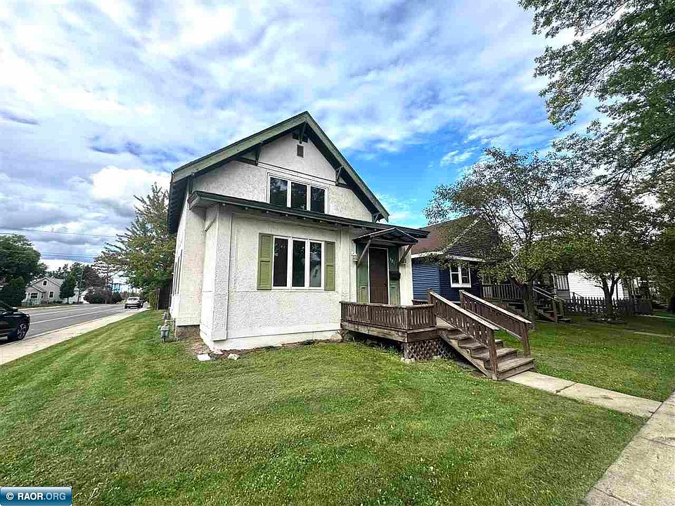 1st image of 521 10th St S